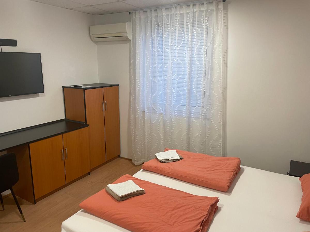 Room Aa Dravograd 外观 照片